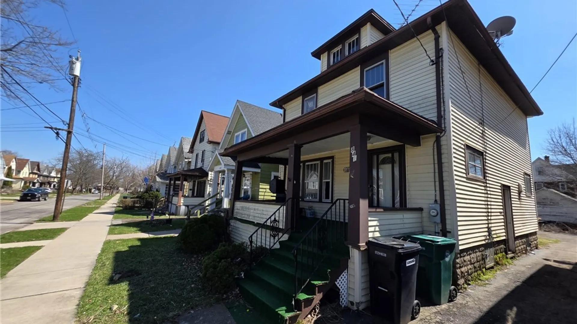 Property at 1841 South Avenue, Niagara Falls, NY 14305 4