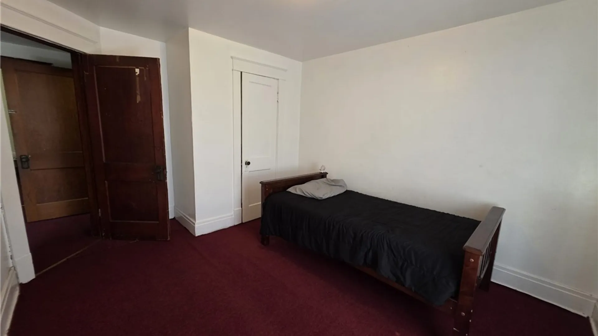 Property at 1841 South Avenue, Niagara Falls, NY 14305 9