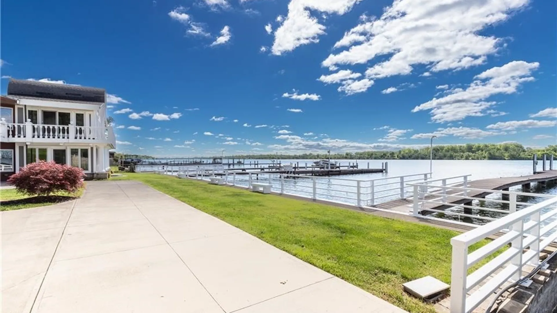 Property at 2039 E River Road, Grand Island, NY 14072 37