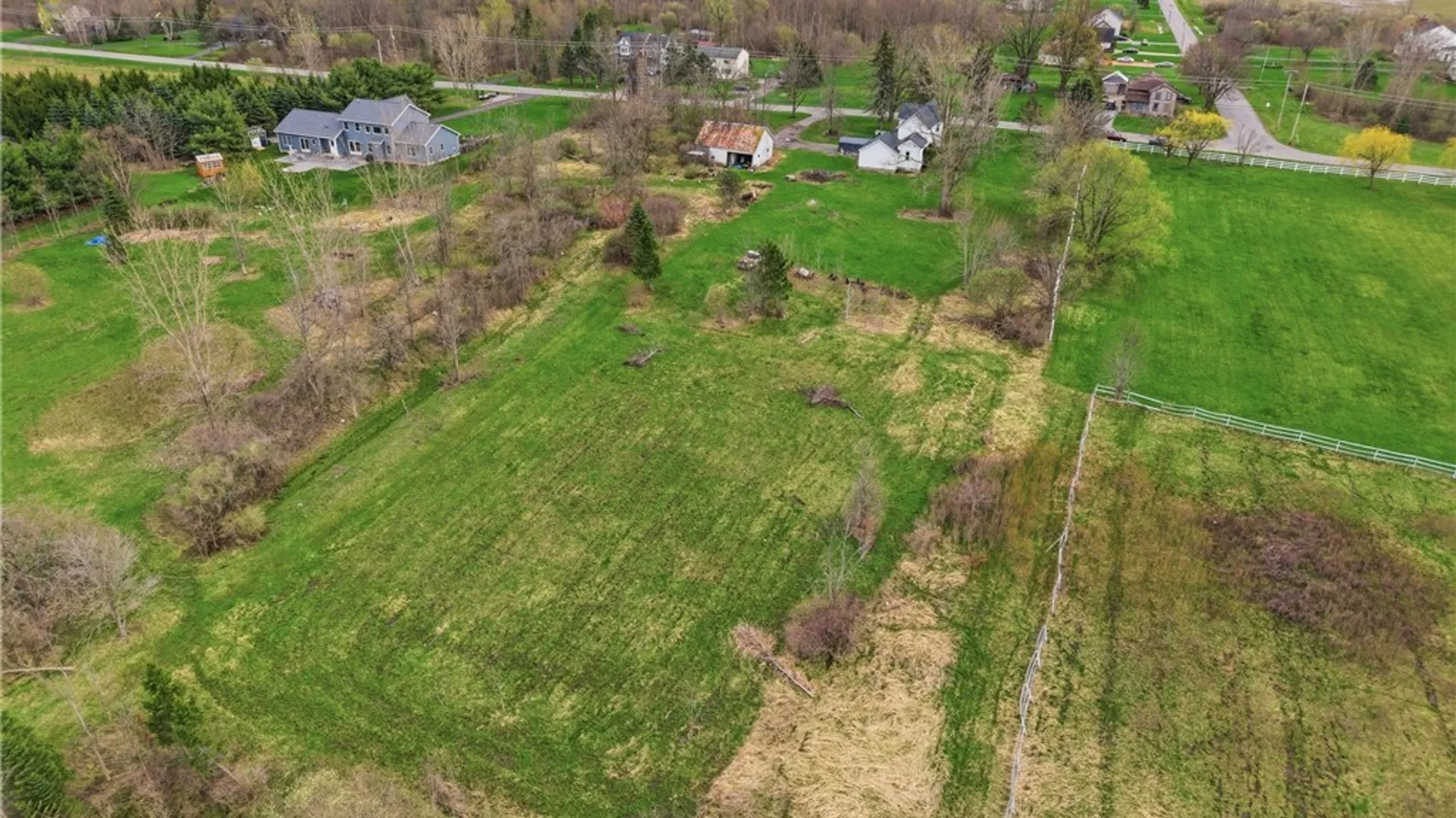 Property at 9980 Keller Road, Clarence, NY 14032 10