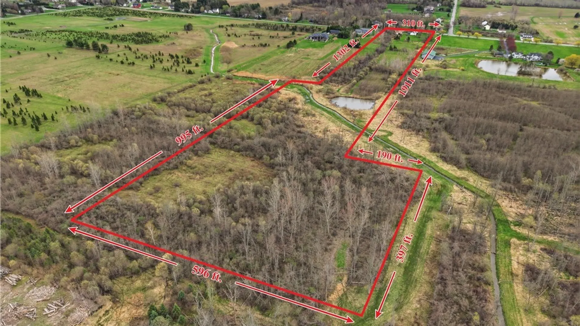 Property at 9980 Keller Road, Clarence, NY 14032 4