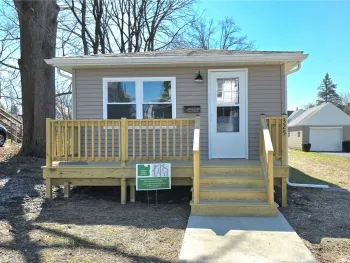 Property at 325 Webber Pl, Elmira City, NY 14901