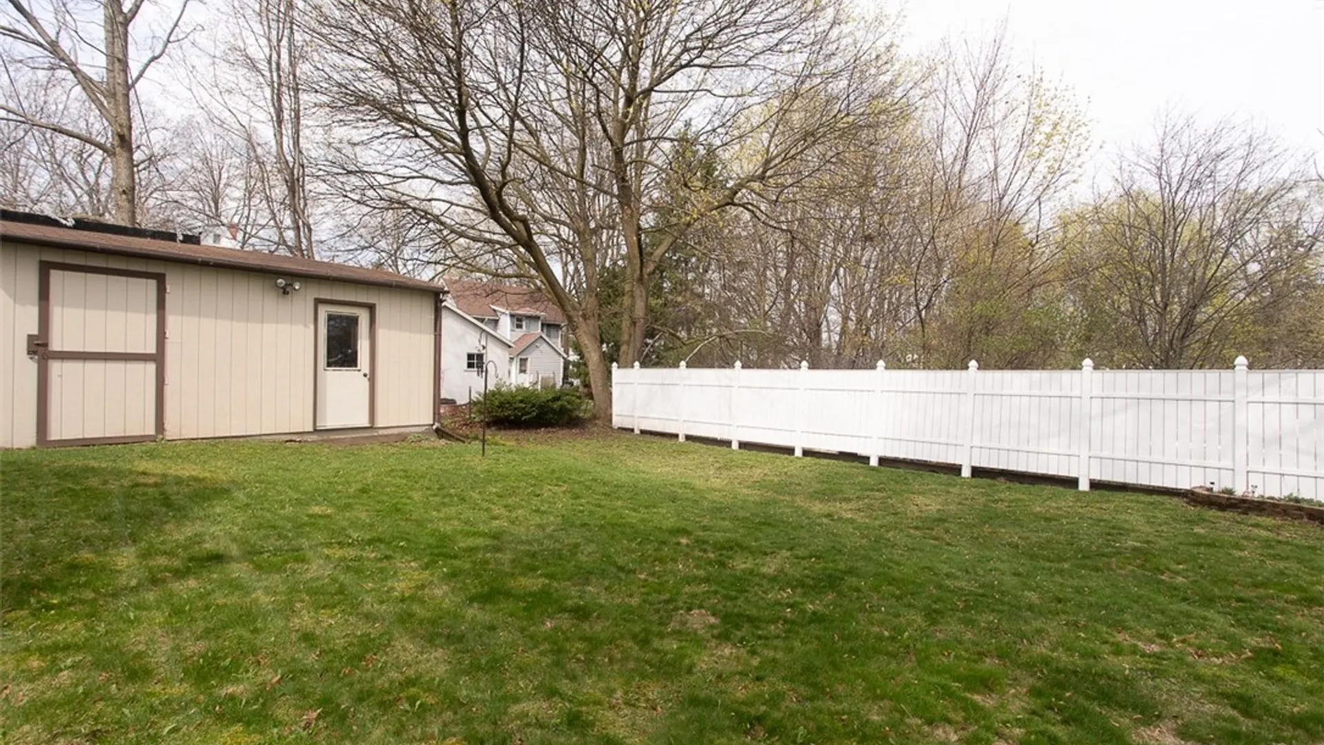 Property at 7 Genesee Street, Perry, NY 14530 19