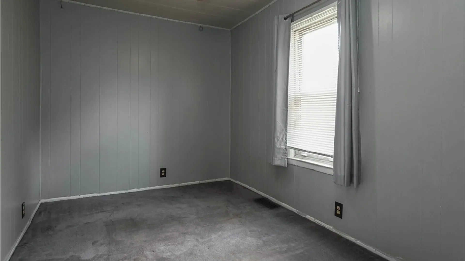 Property at 58 Burrstone Road, New Hartford, NY 13417 32