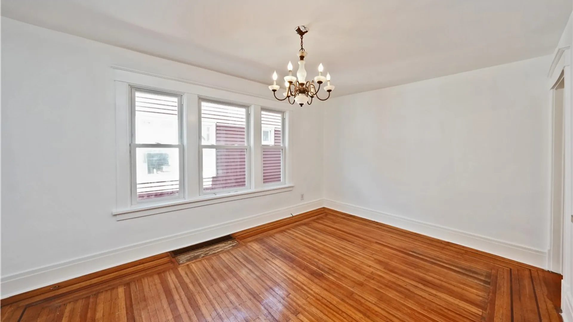 Property at 560 Minnesota Avenue, Buffalo, NY 14215 11