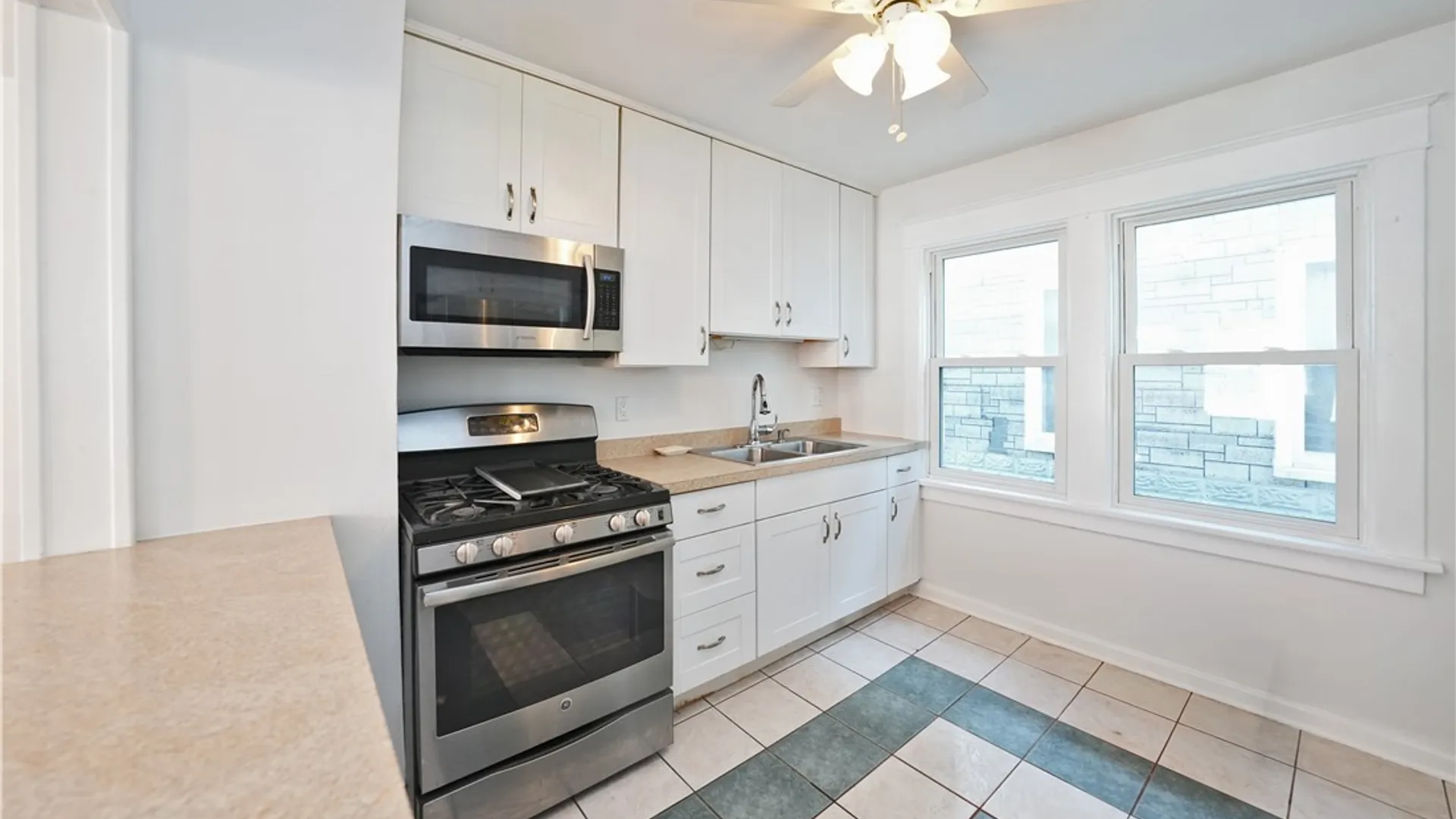 Property at 560 Minnesota Avenue, Buffalo, NY 14215 16