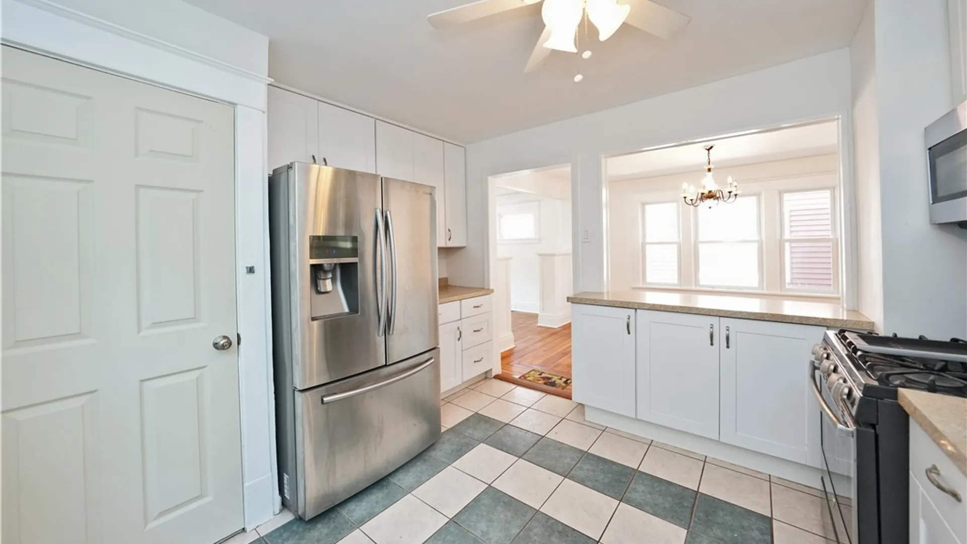 Property at 560 Minnesota Avenue, Buffalo, NY 14215 17