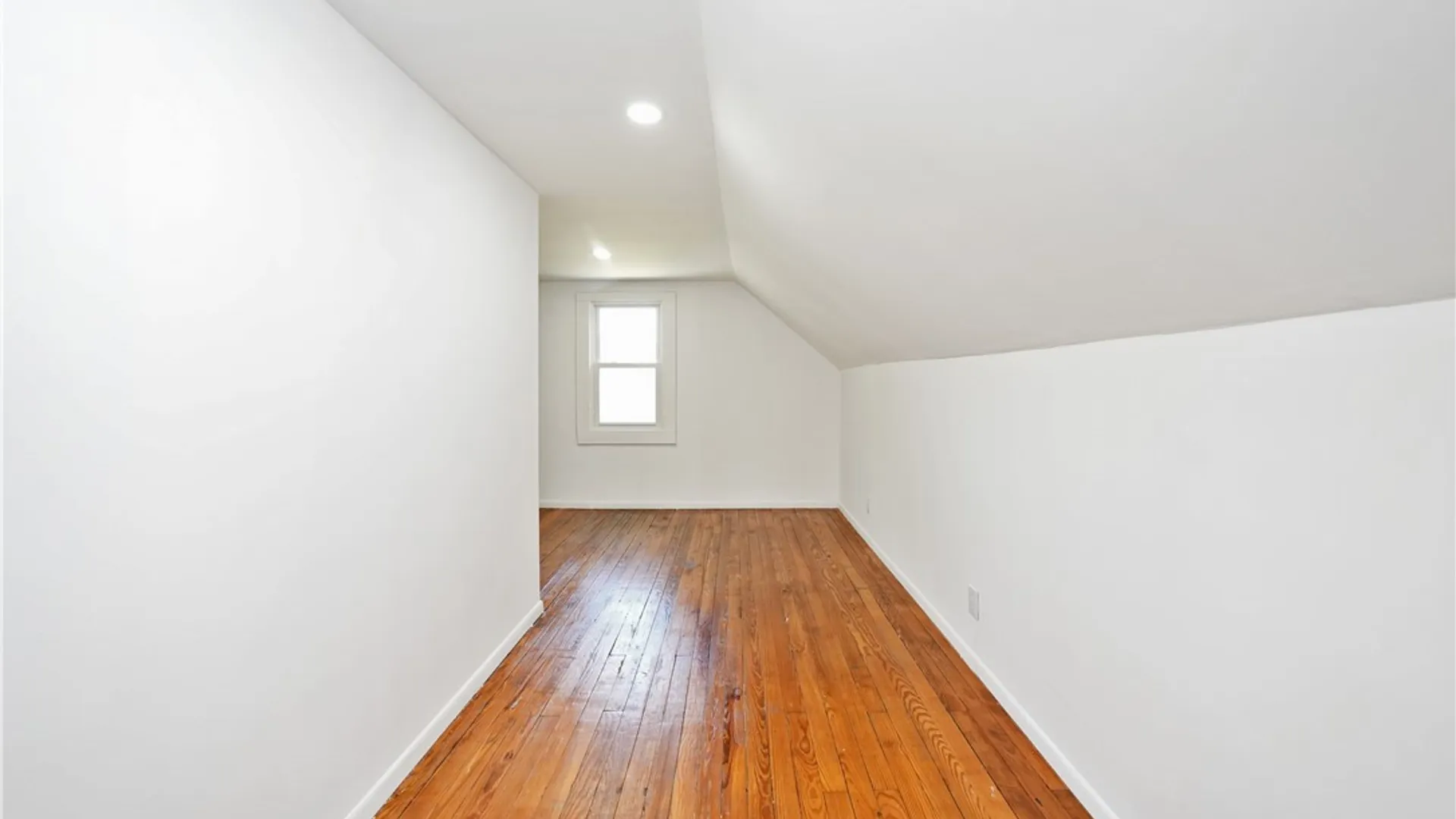 Property at 560 Minnesota Avenue, Buffalo, NY 14215 25