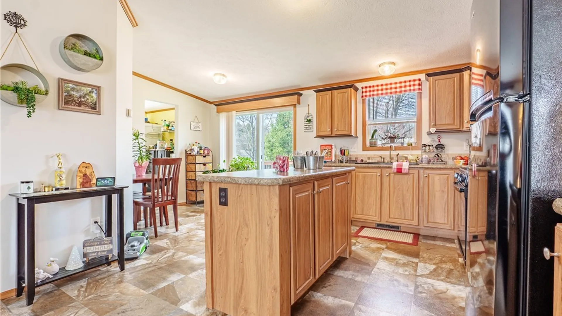 Property at 26 Carmel Drive, Westmoreland, NY 13440 7