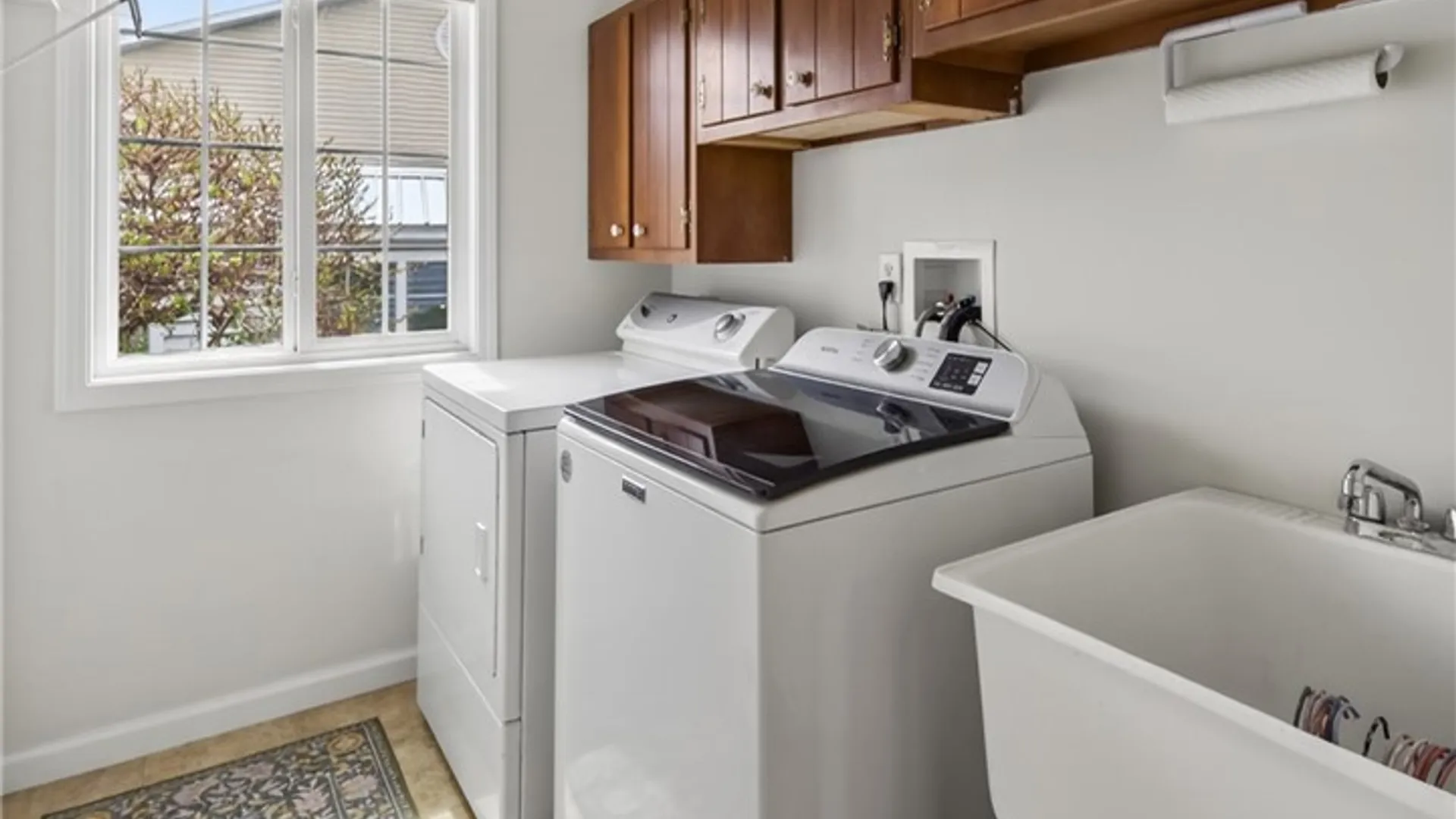 Property at 4187 Mistral Circle, Clay, NY 13090 25