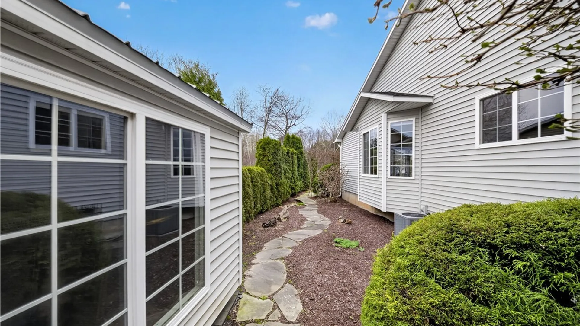Property at 4187 Mistral Circle, Clay, NY 13090 41