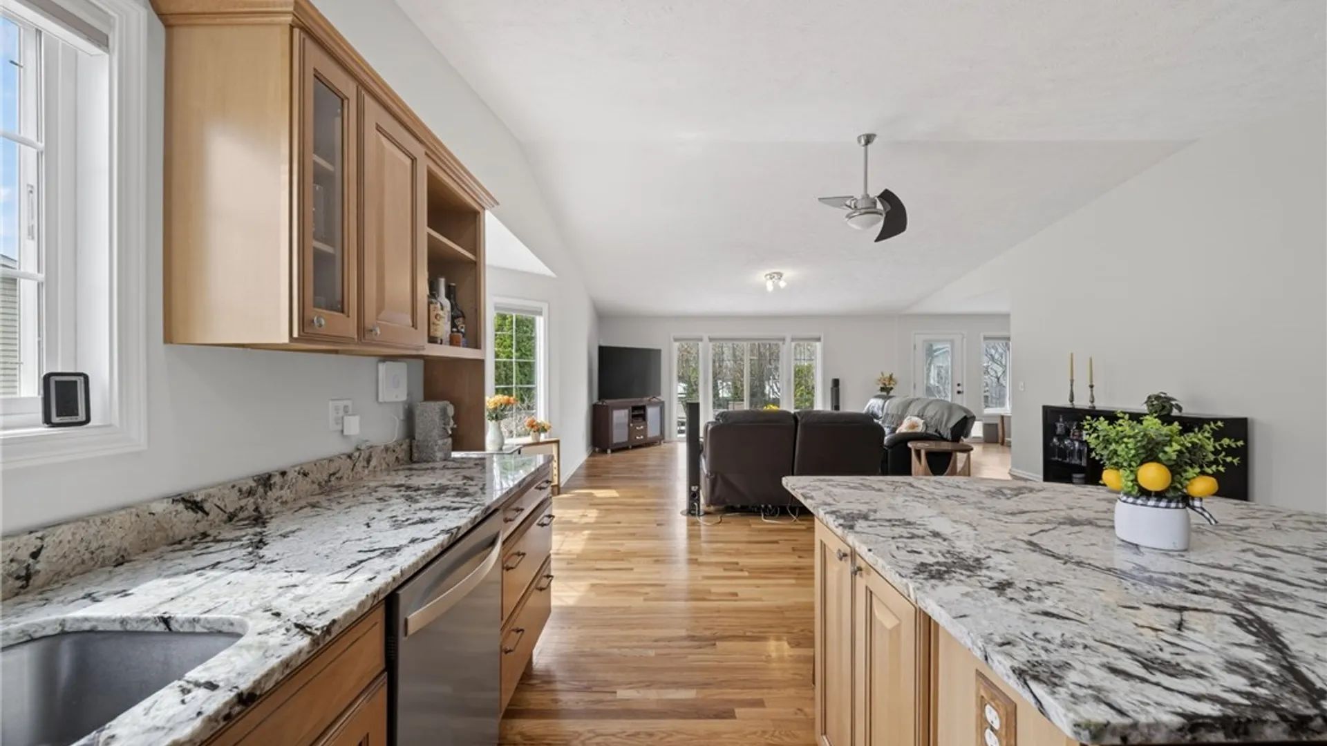 Property at 4187 Mistral Circle, Clay, NY 13090 9