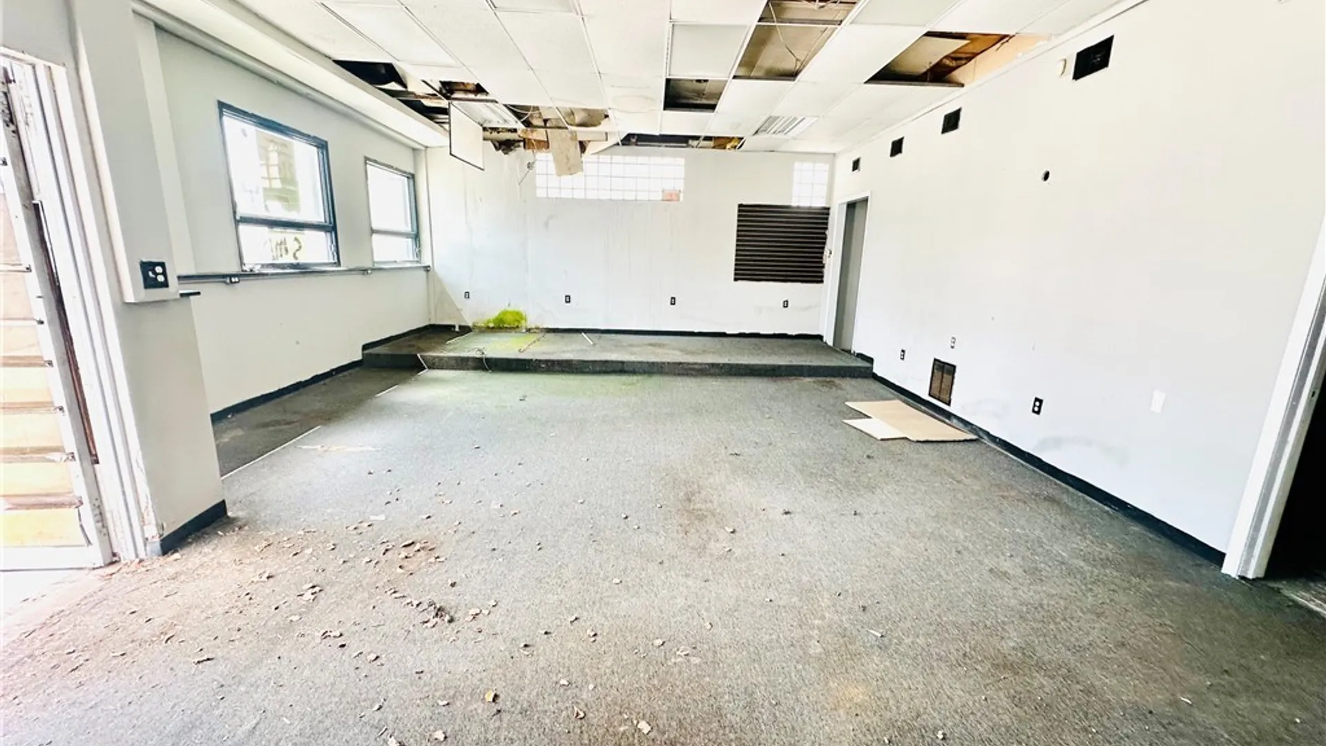 Property at 1202 E Lovejoy Street, Buffalo, NY 14206 6