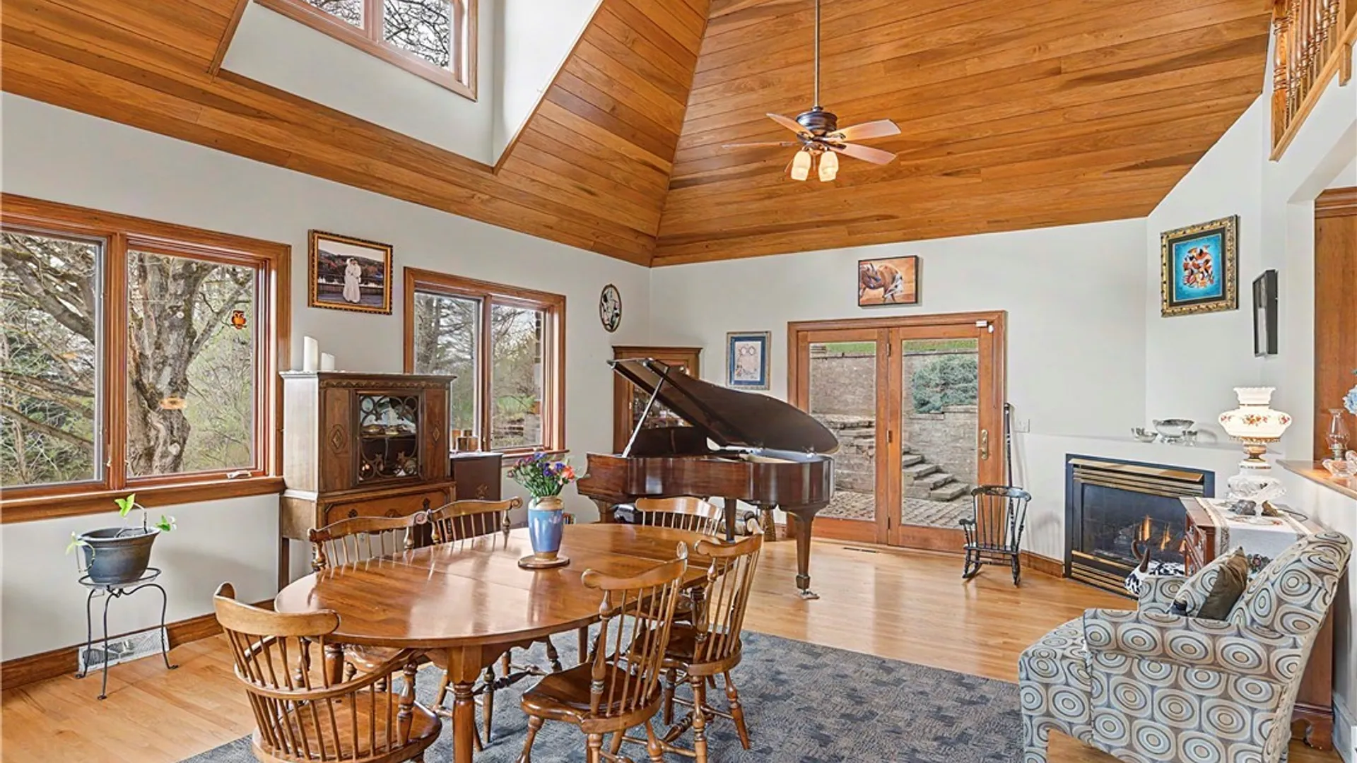 Property at 8867 Cazenovia Road, Pompey, NY 13035 14
