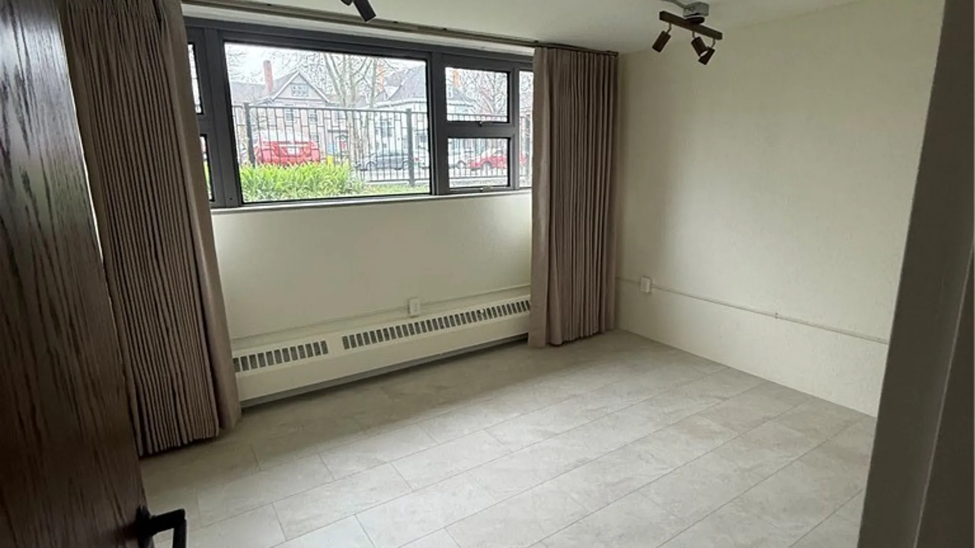 Property at 130 Linwood Avenue, Buffalo, NY 14209 11