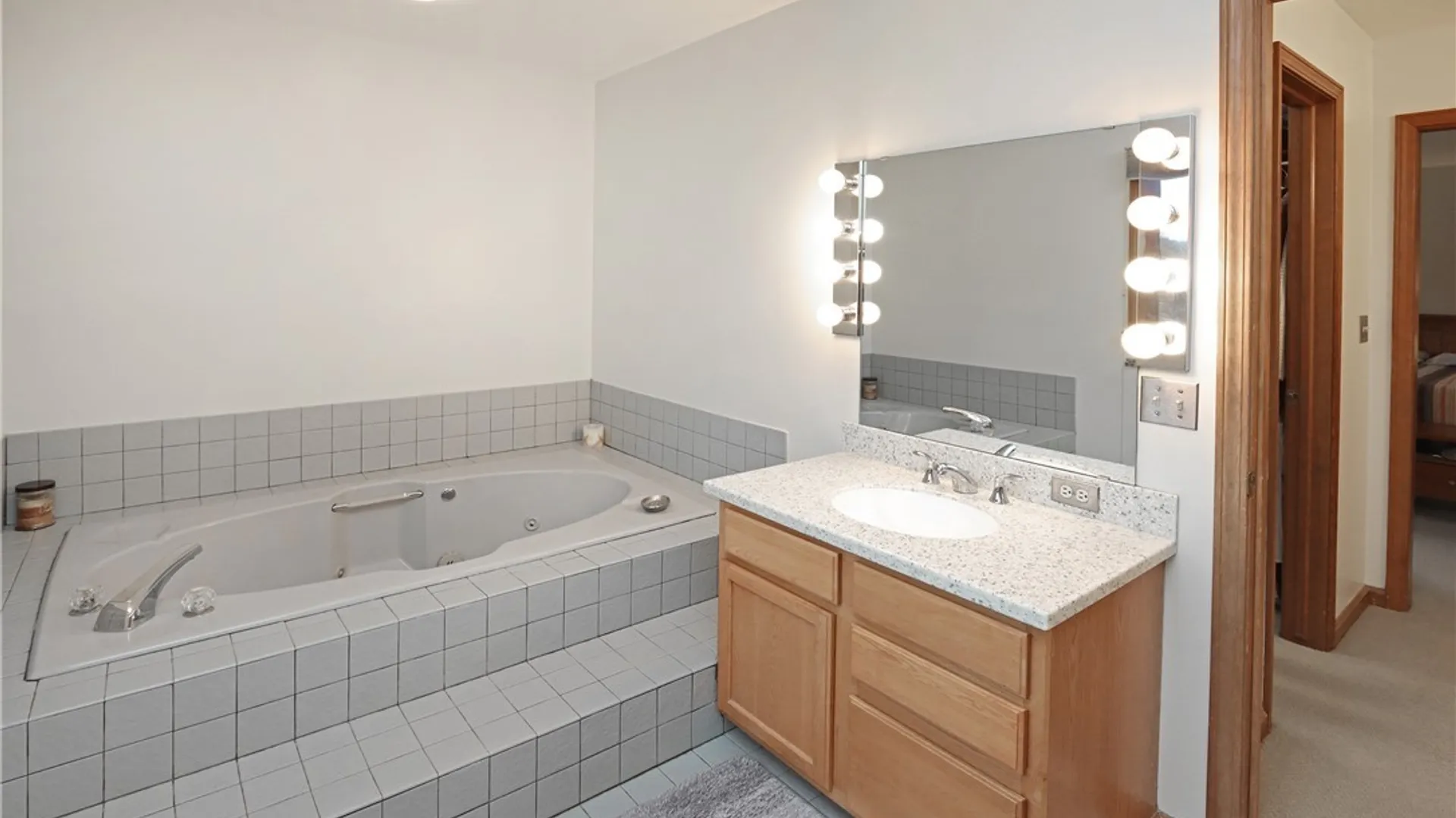 Property at 5002 Saddlebrook Drive, DeWitt, NY 13066 29