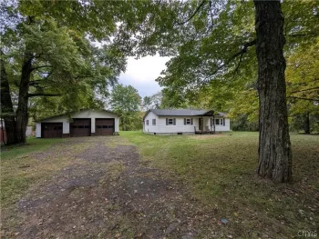 Property at 123 Knapp Road, Constantia, NY 13044