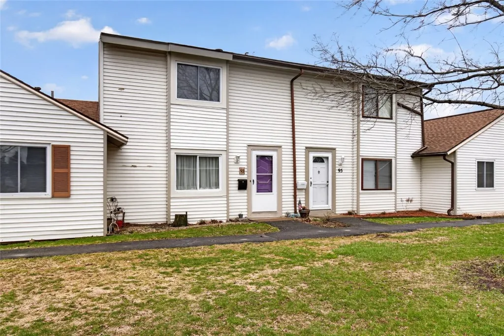 Property at 93 Windsorshire Drive, Ogden, NY 14624