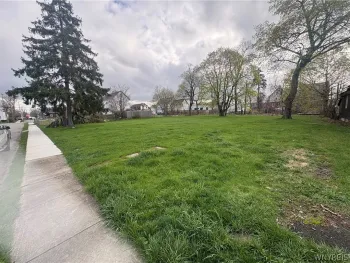 Property at 39 Sanford Street, Buffalo, NY 14214