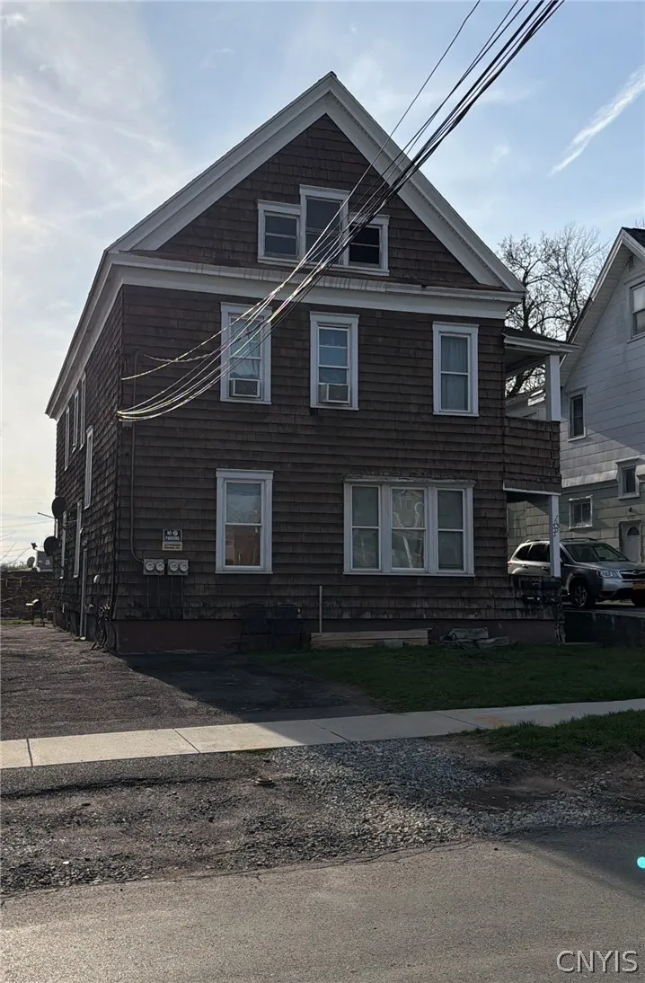 Property at 307 Wadsworth Street, Syracuse, NY 13208