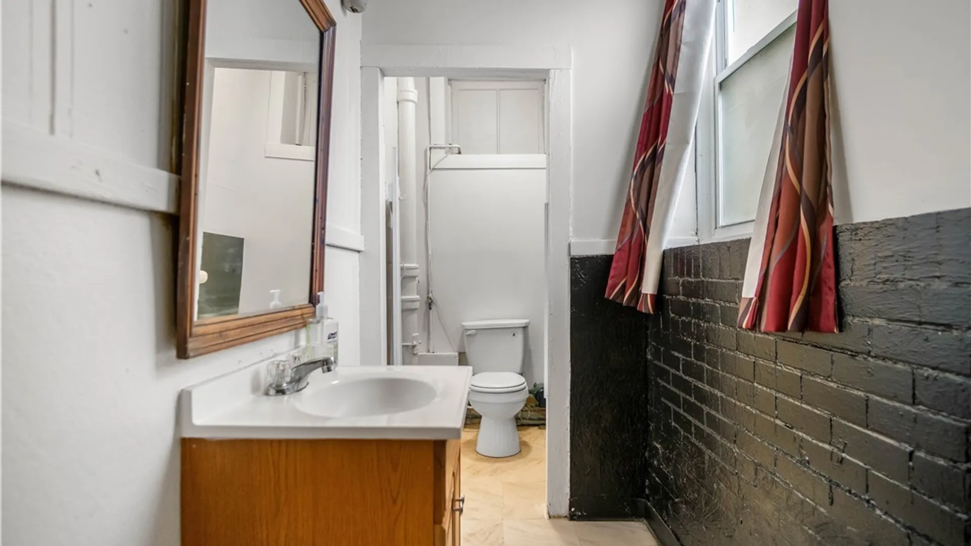 Property at 3189 Main Street, Buffalo, NY 14214 24