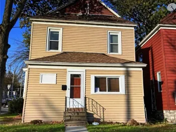 Property at 524 W Ostrander Avenue, Syracuse, NY 13205