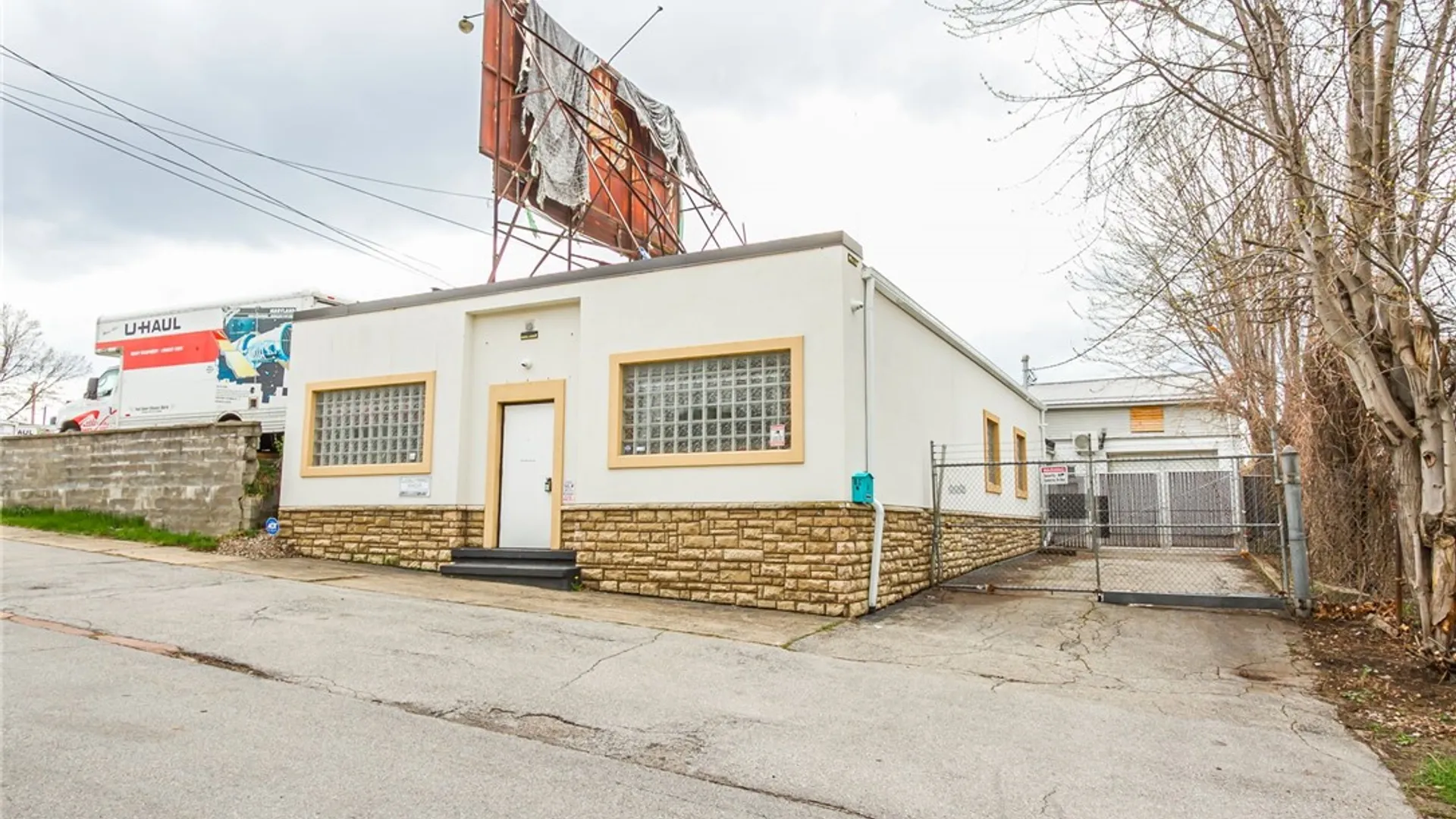 Property at 64 Spencer Street, Rochester, NY 14608 9