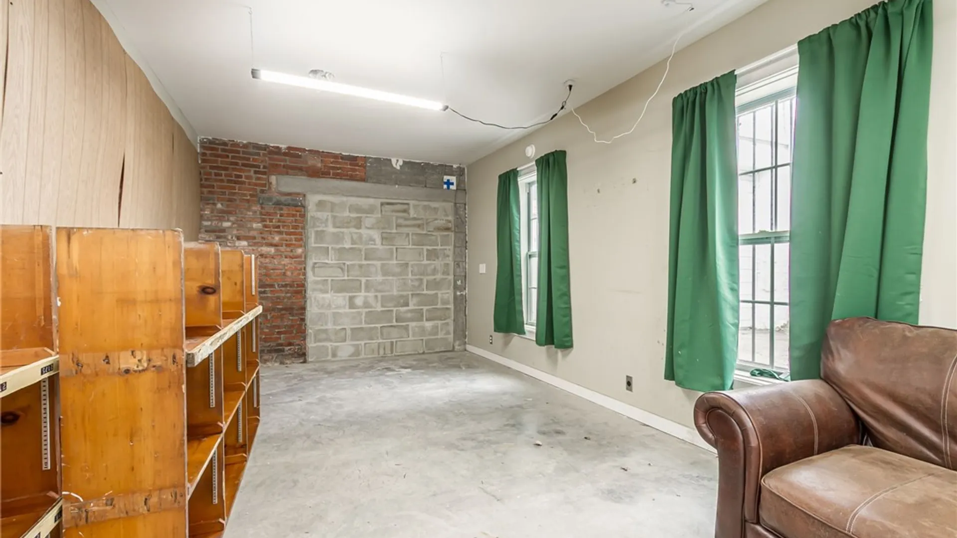 Property at 64 Spencer Street, Rochester, NY 14608 26