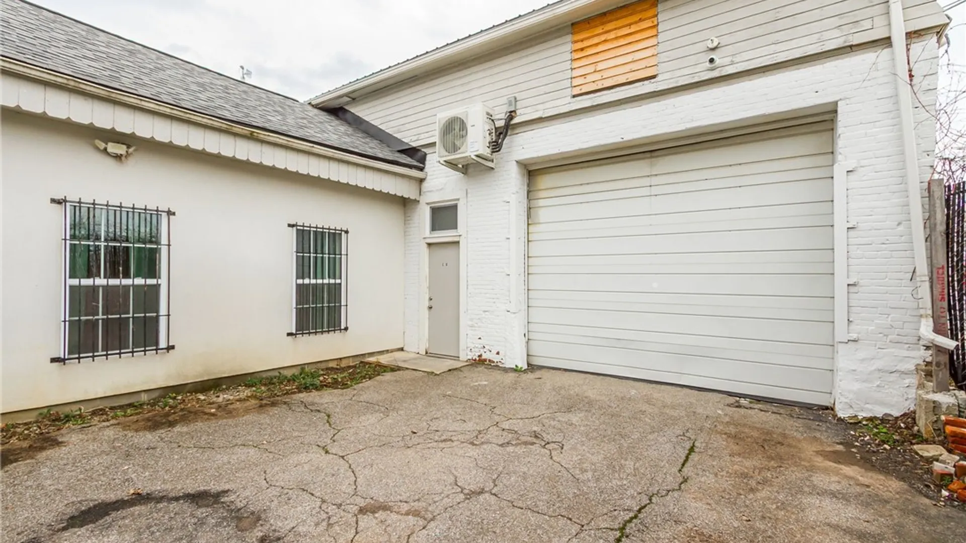 Property at 64 Spencer Street, Rochester, NY 14608 29