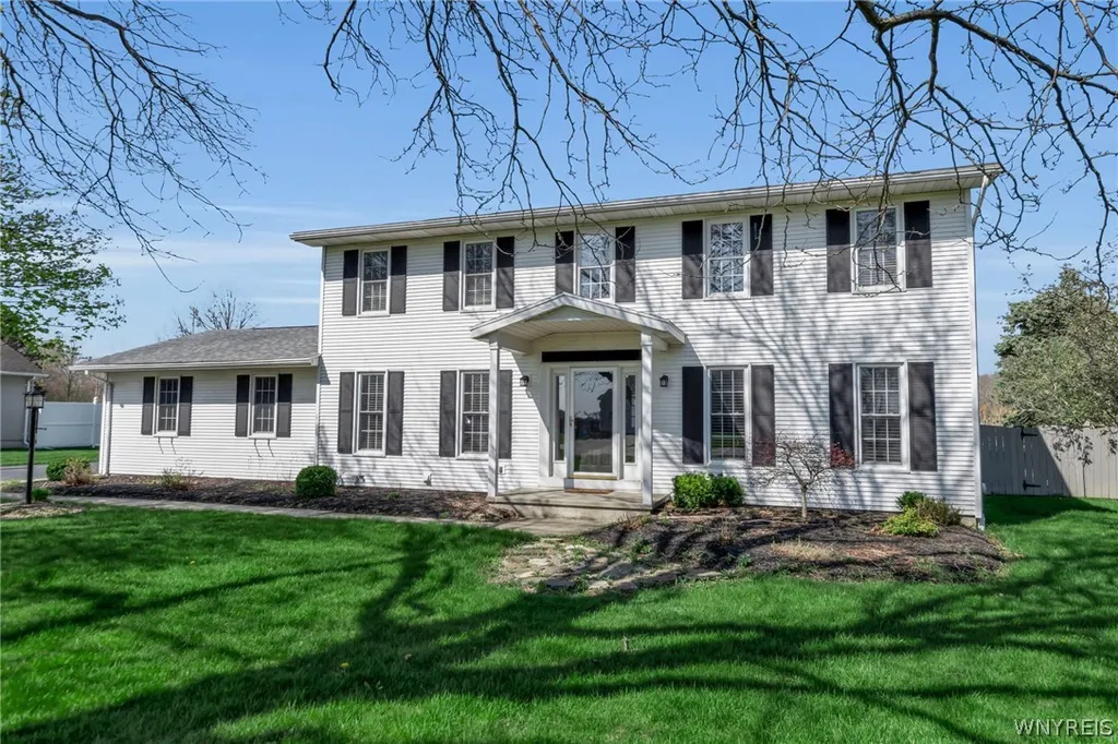 Property at 8426 Stringham Drive, Batavia, NY 14020