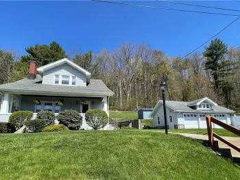 Property at 570 W Washington Street, Bradford Town, PA 16701