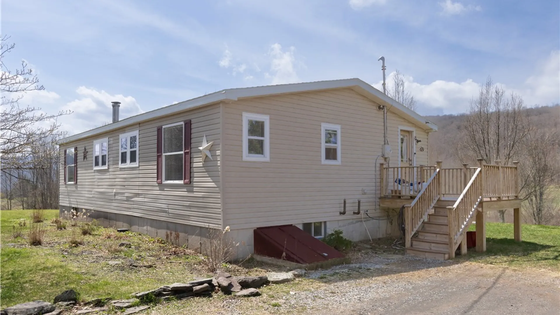 Property at 1133 E Hubbell Hill Road, Middletown, NY 12455 4