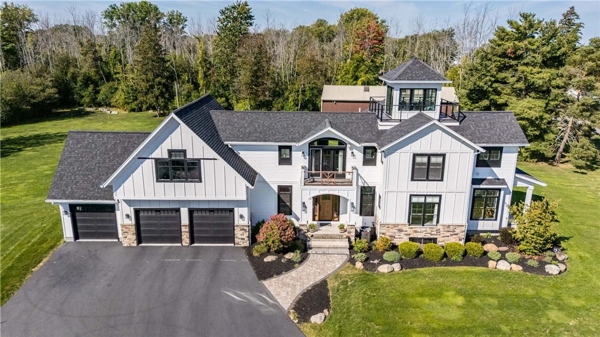 Property at 151 Ferguson Drive, Parma, NY 14468 6