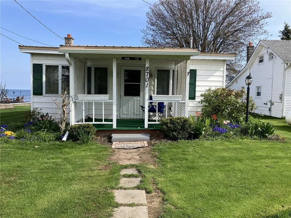 Property at 8701 Lakeview Drive, Somerset, NY 14012