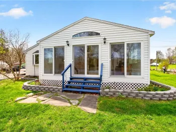 Property at 488 Hollis Path, Elbridge, NY 13080