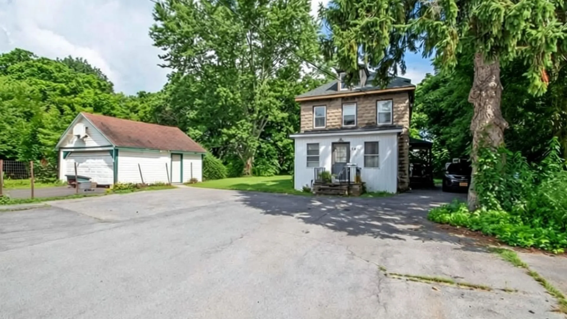 Property at 297-301 E North Street, Geneva City, NY 14456 4