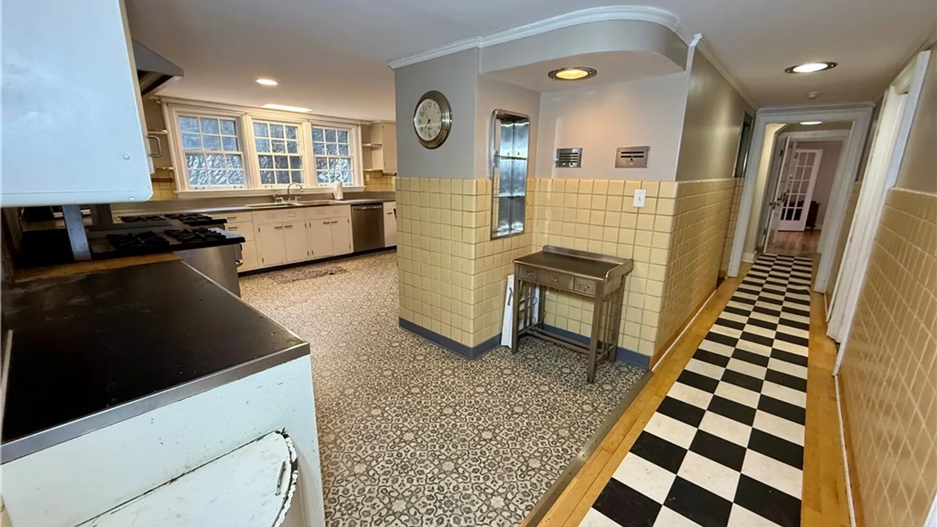 Property at 60 Sullivan Street, Cazenovia, NY 13035 14