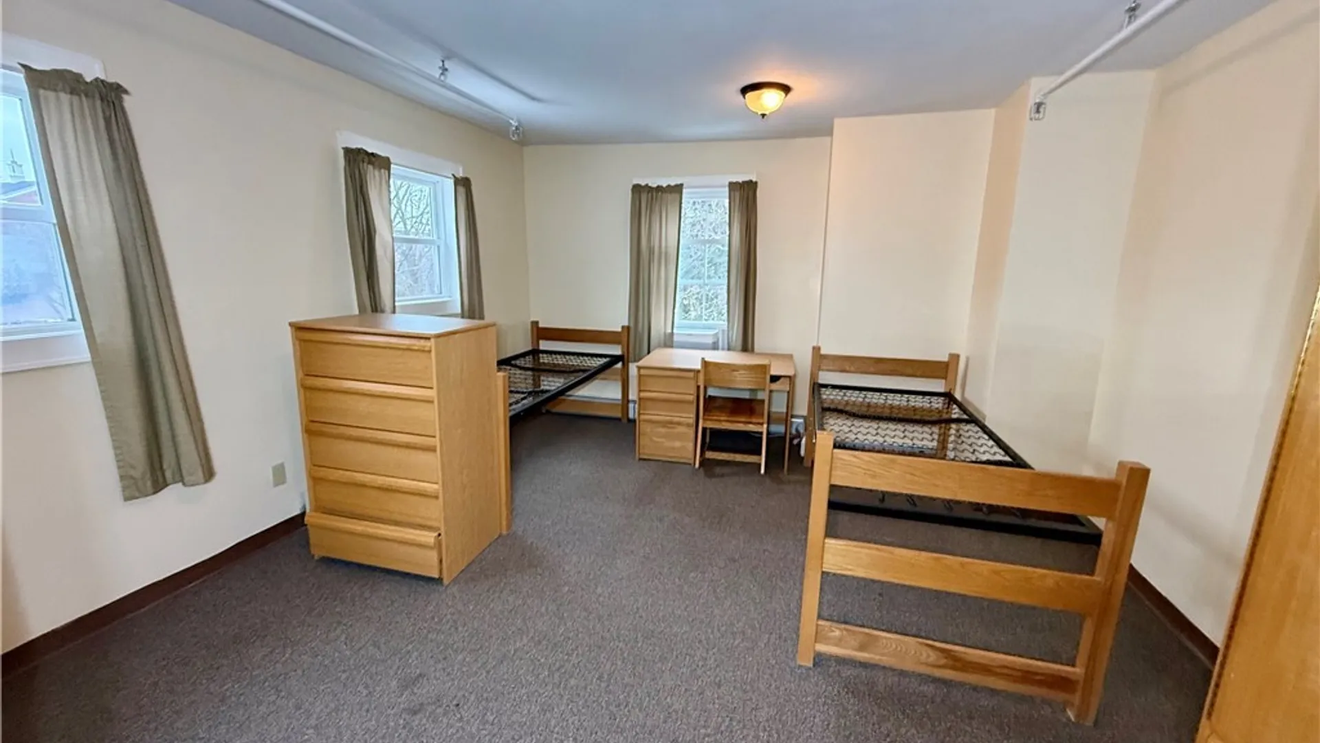 Property at 15 Sullivan Street, Cazenovia, NY 13035 36