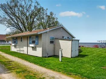 Property at 12571 Green Lane, Carlton, NY 14098
