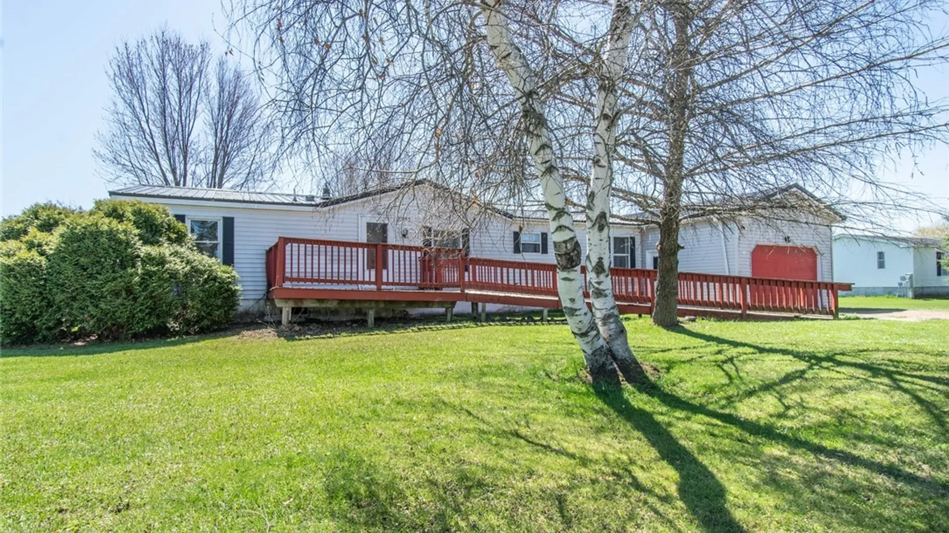 Property at 20552 Pine Avenue, Orleans, NY 13656 3