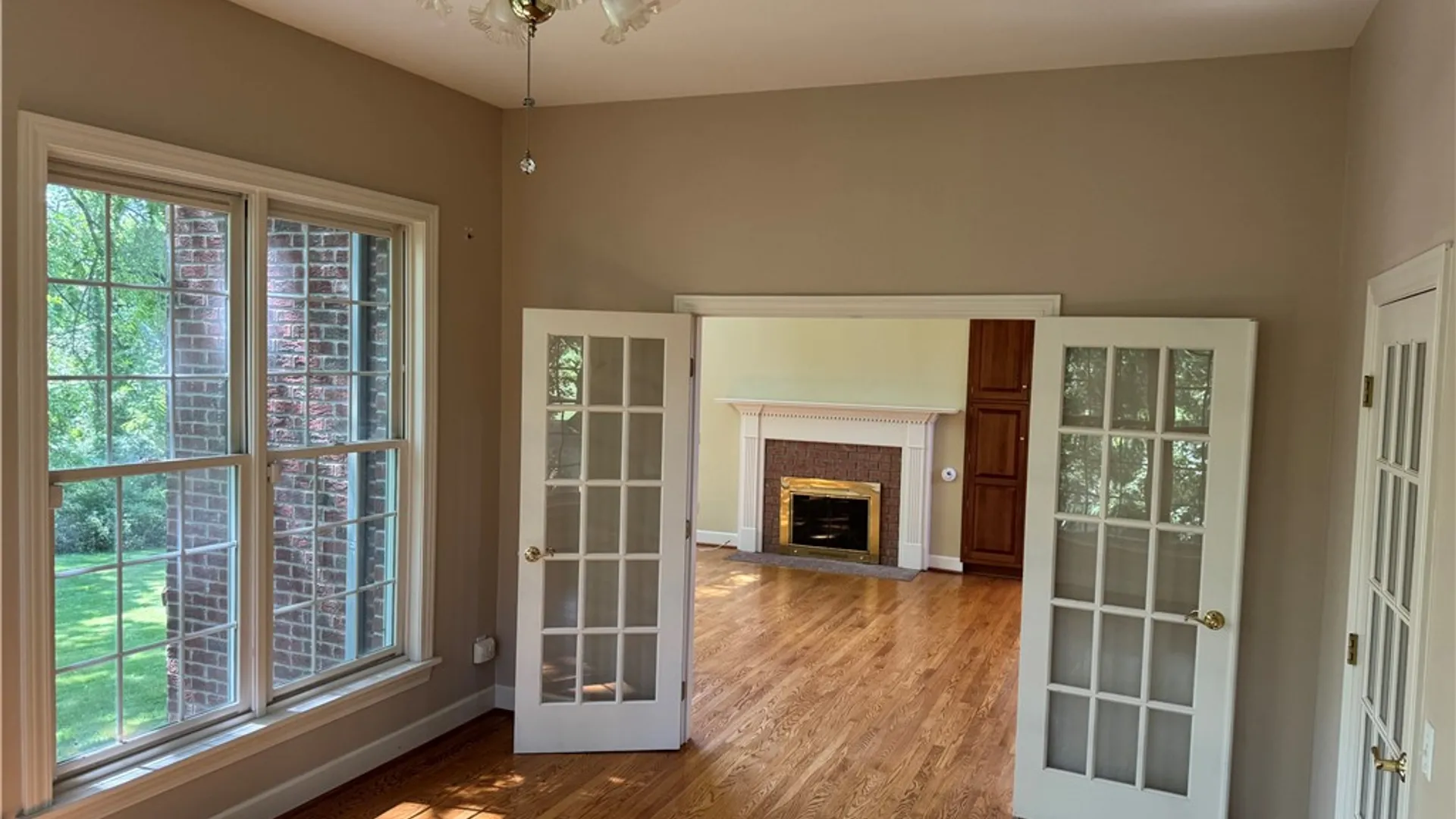 Property at 6 Merrycreek Xing, Pittsford, NY 14534 5