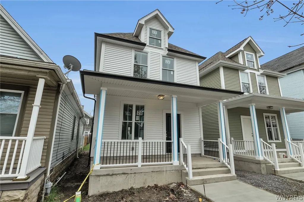 Property at 258 Whitney Place, Buffalo, NY 14201