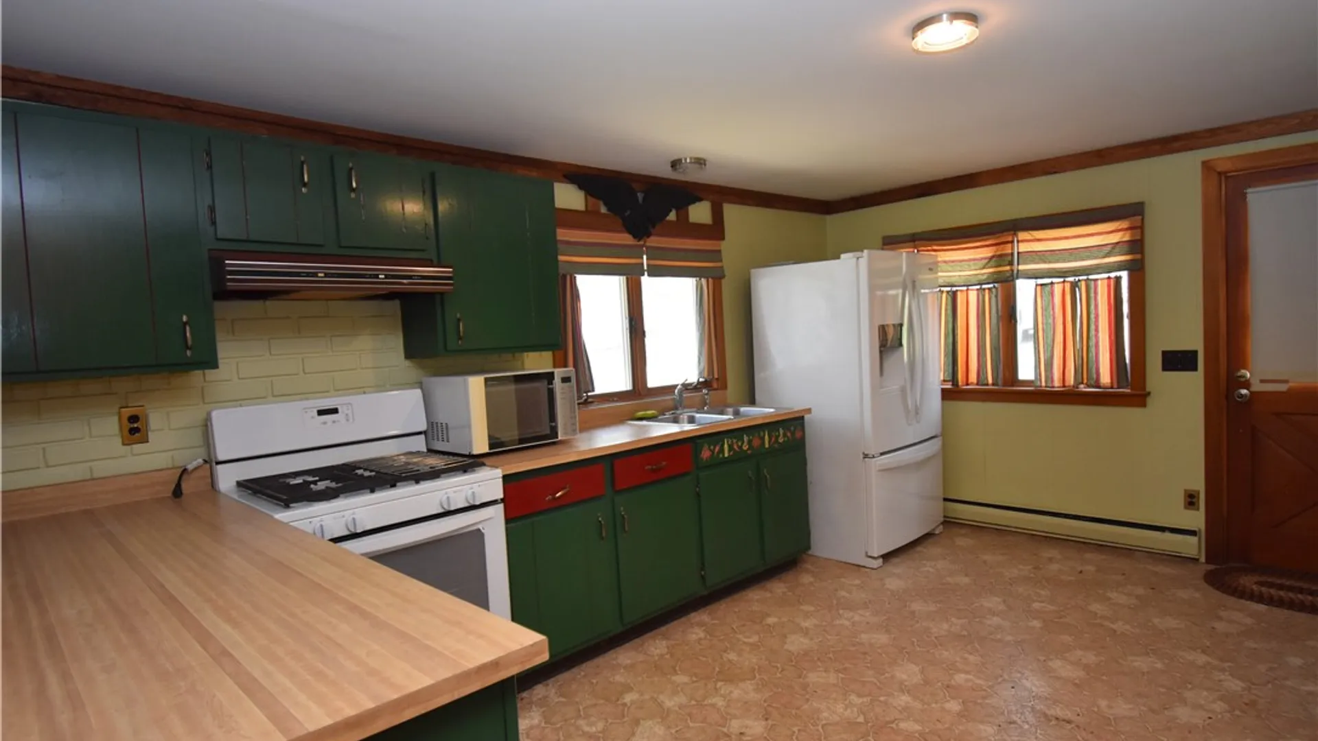 Property at 13342 Winding Road, Carlton, NY 14571 13