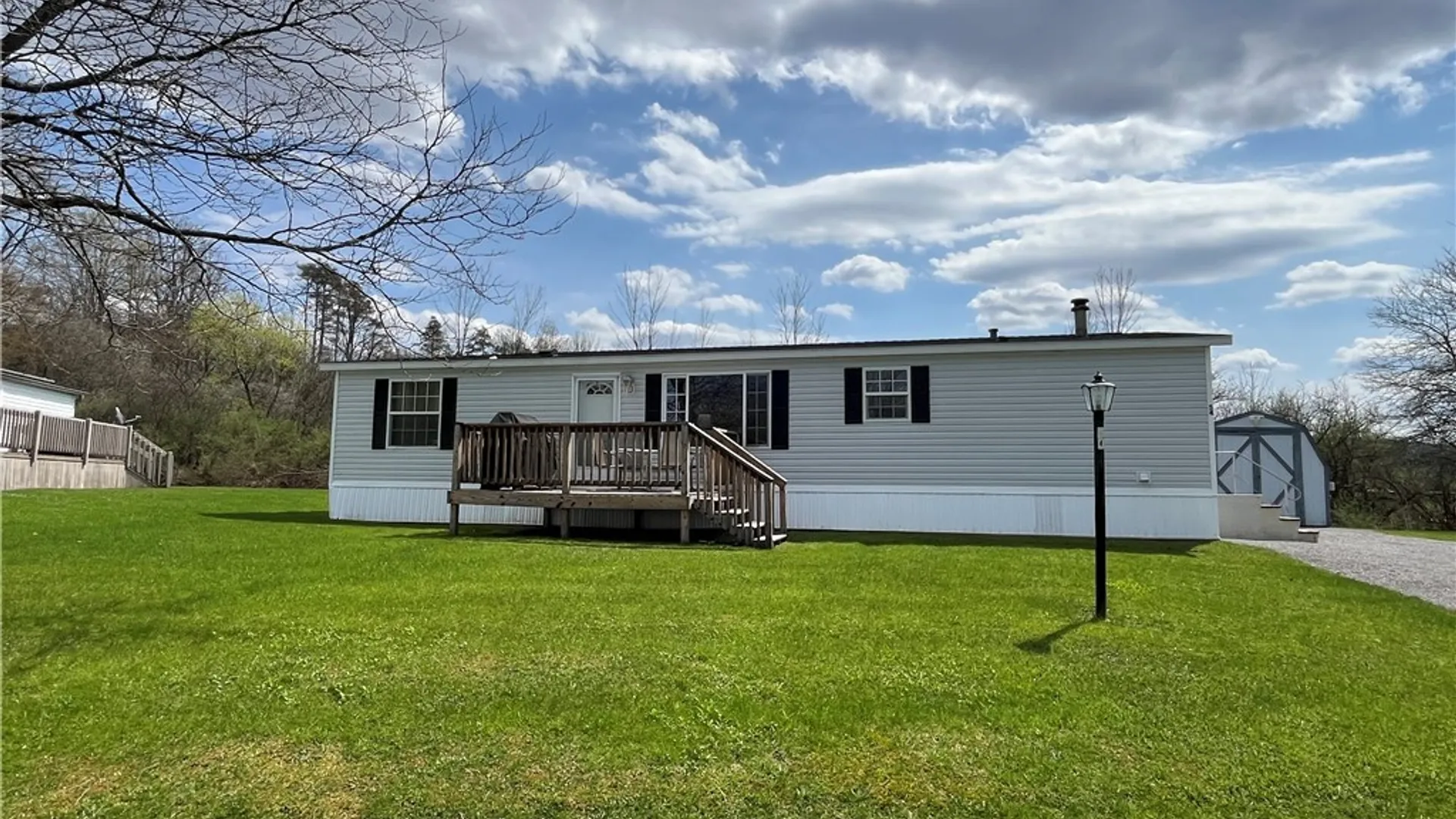 Property at 54 Green Valley Estates, Great Valley, NY 14741 3