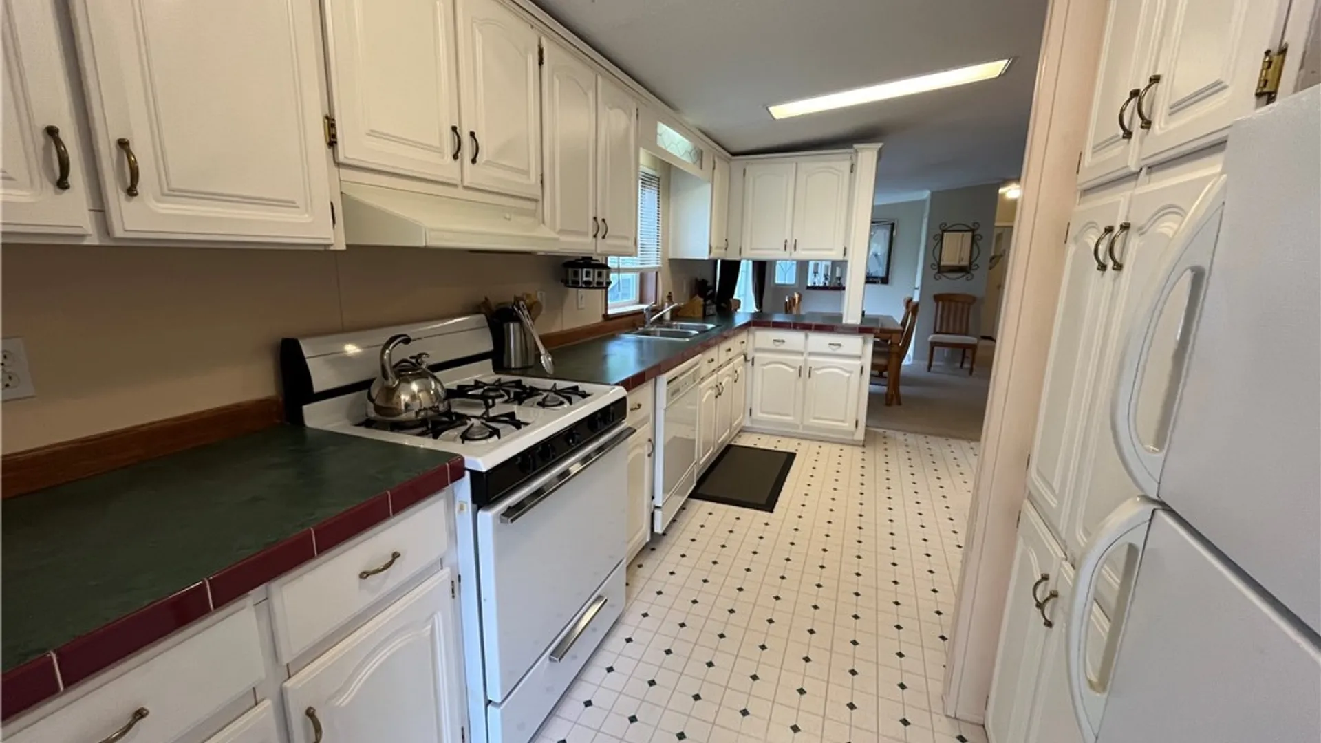 Property at 54 Green Valley Estates, Great Valley, NY 14741 10