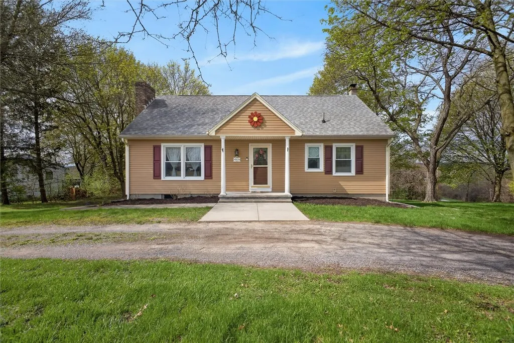 Property at 953 Wayneport Road, Macedon, NY 14502
