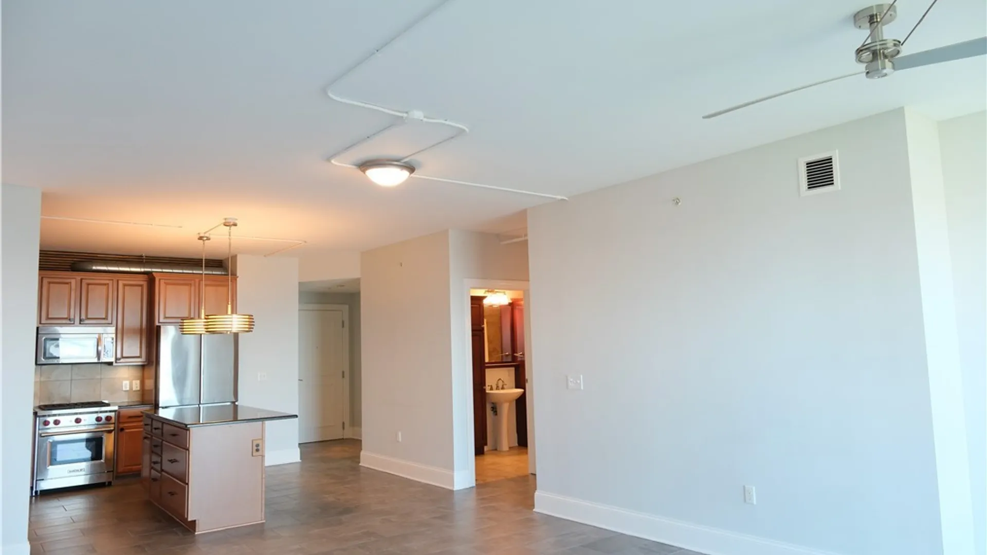 Property at 132 Lakefront Boulevard, Buffalo, NY 14202 5