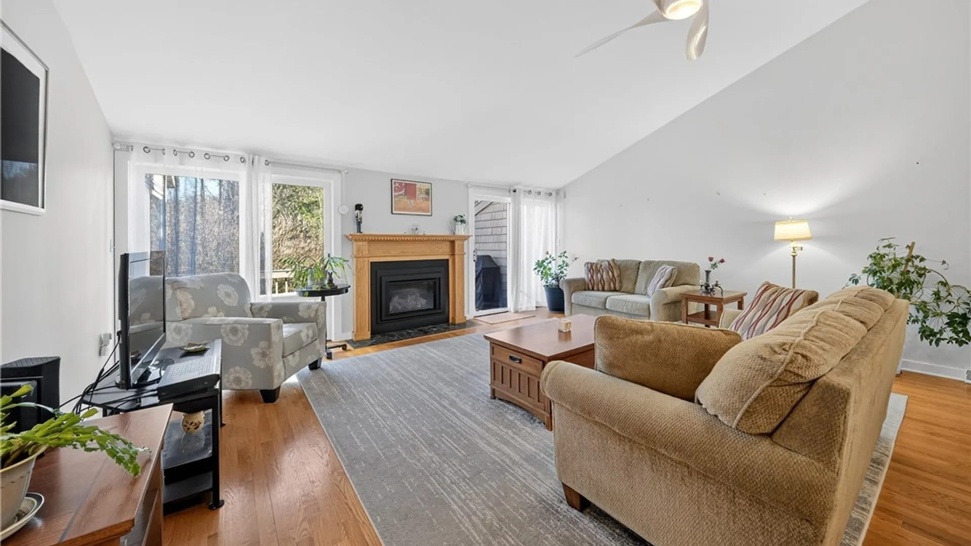 Property at 6233 The Hamlet, DeWitt, NY 13078 5