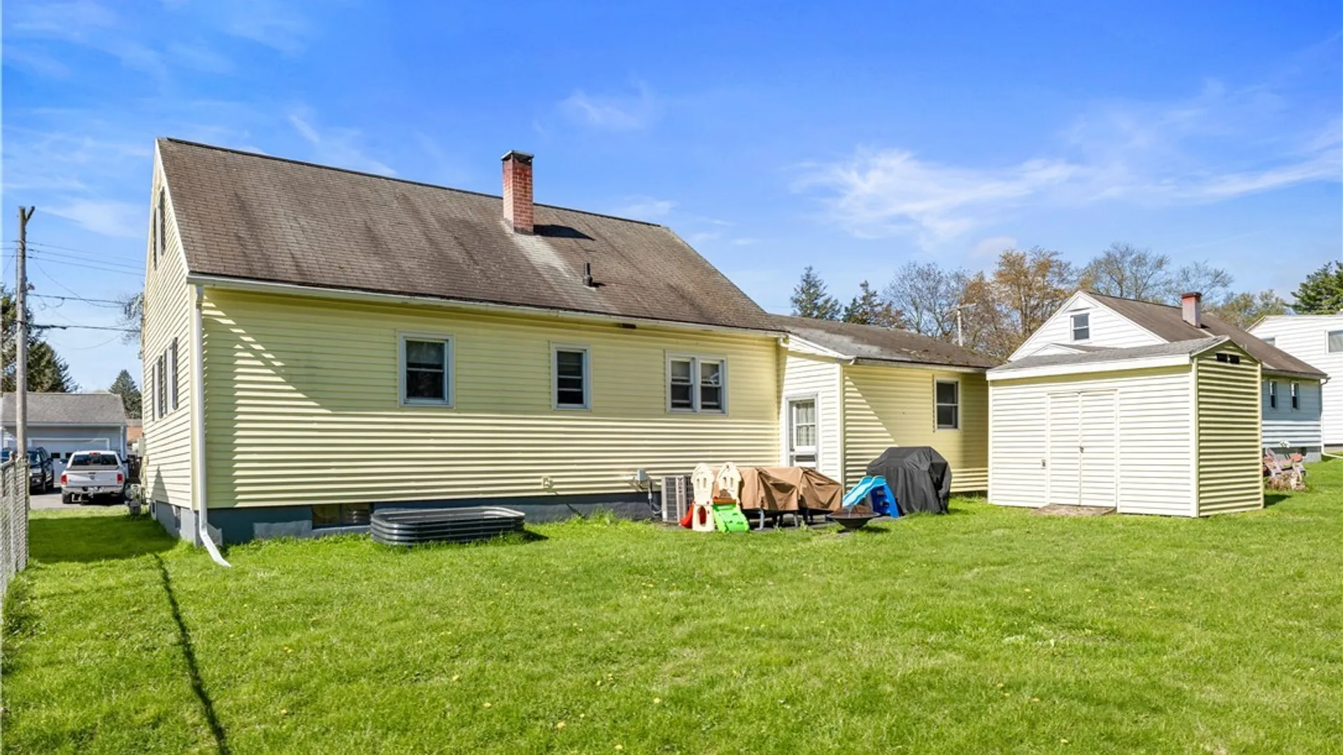Property at 9 Cedar Lane, Whitestown, NY 13417 4