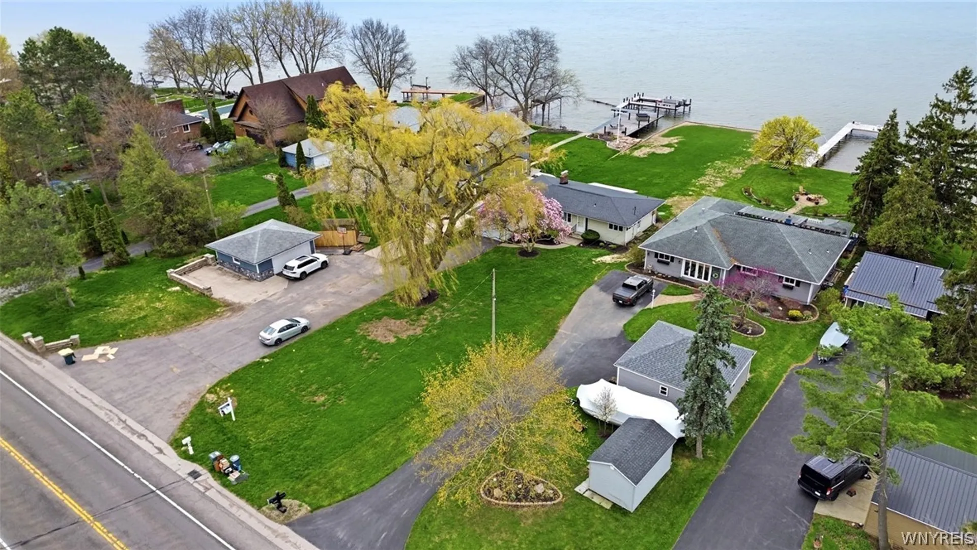 Property at 2484 River Road, Wheatfield, NY 14304 34
